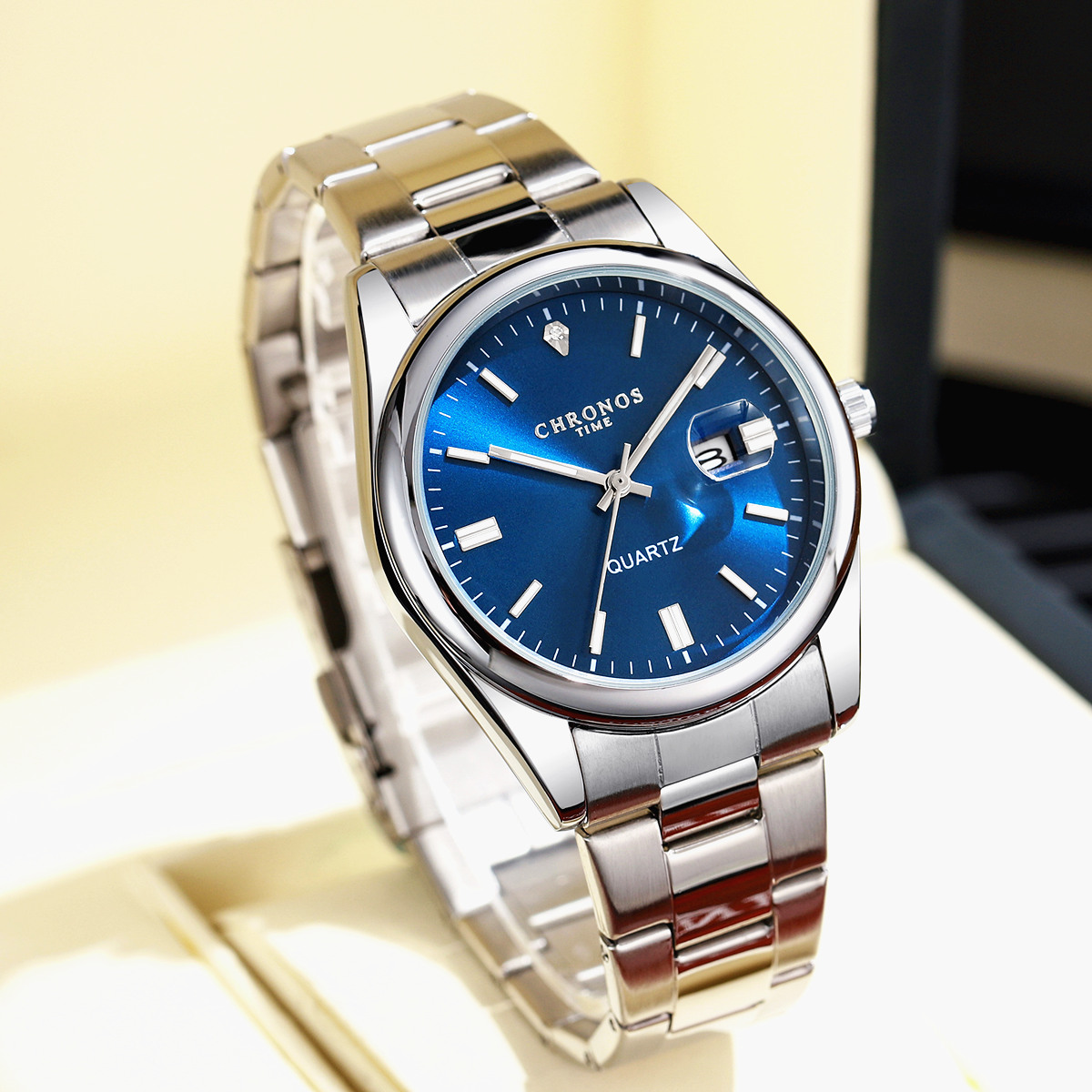 クロノストップブランドの高級男腕時計防水発光日付メンズ腕時計 - Luxury Watch Maker のレビューと価格