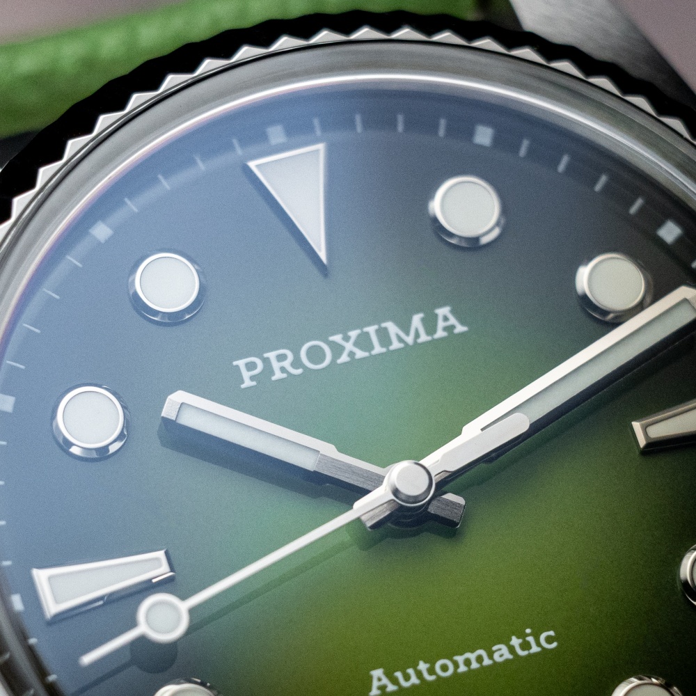 プロキシマ PX1750 メンズ腕時計 37 ミリメートルフ - Cloisonne Enamel Dial のレビューと価格