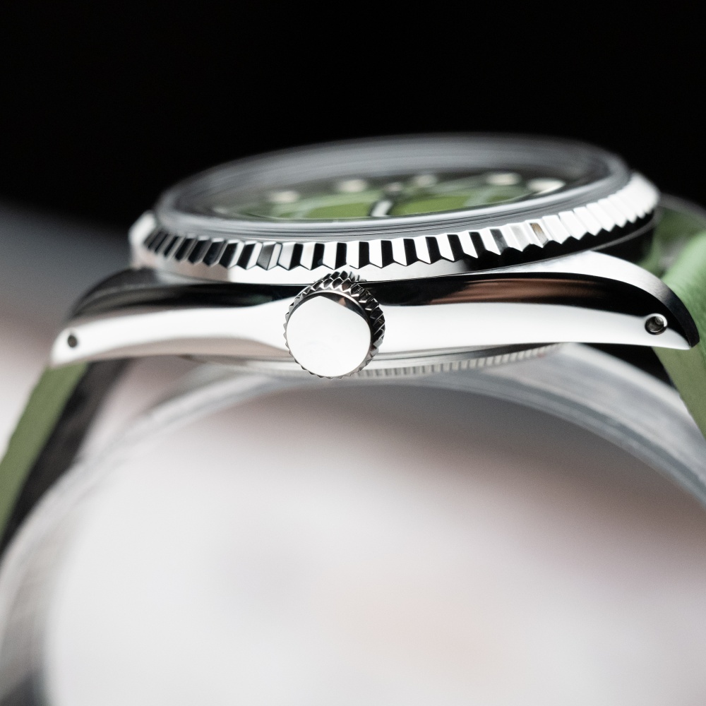 プロキシマ PX1750 メンズ腕時計 37 ミリメートルフ - Cloisonne Enamel Dial のレビューと価格