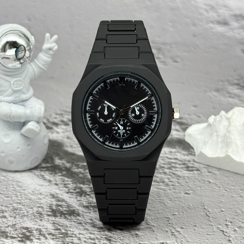 有名なブランド偽三目ダイヤル男性女性腕時計ファッションクォー - Luxury Watch Manufacturers のレビューと価格